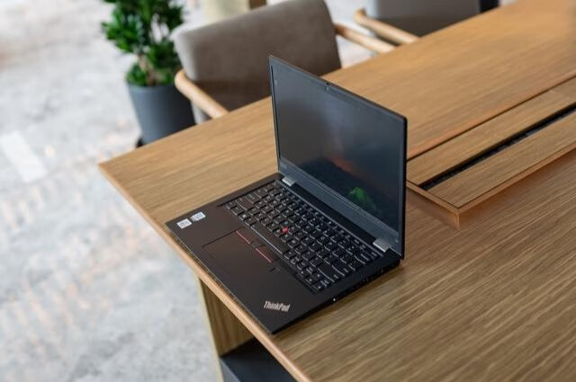 十代酷睿加持，联想thinkpad s2笔记本现在还值得入手吗？的第6张示图