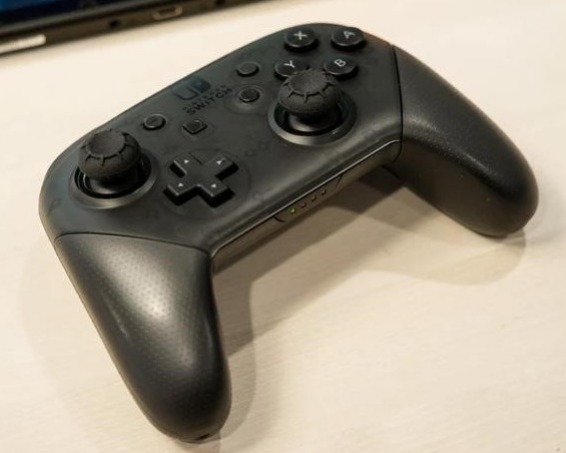 任天堂switch pro手柄测评：性能强悍颜值爆棚感受非凡的第3张示图