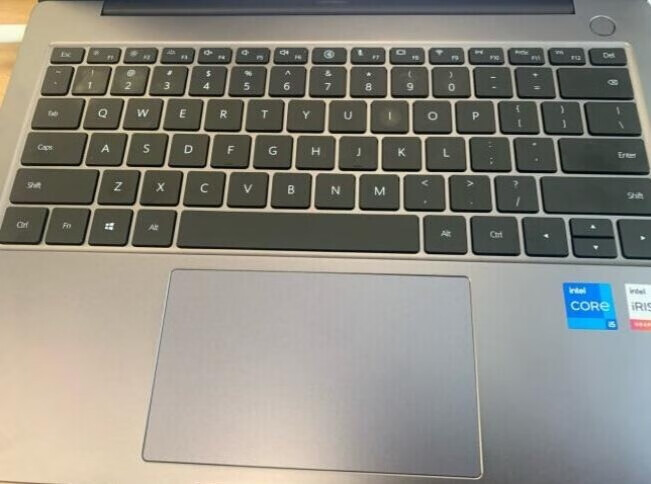 华为matebook 14s深空灰笔记本测评：强悍性能与超高颜值的经典结合的第2张示图