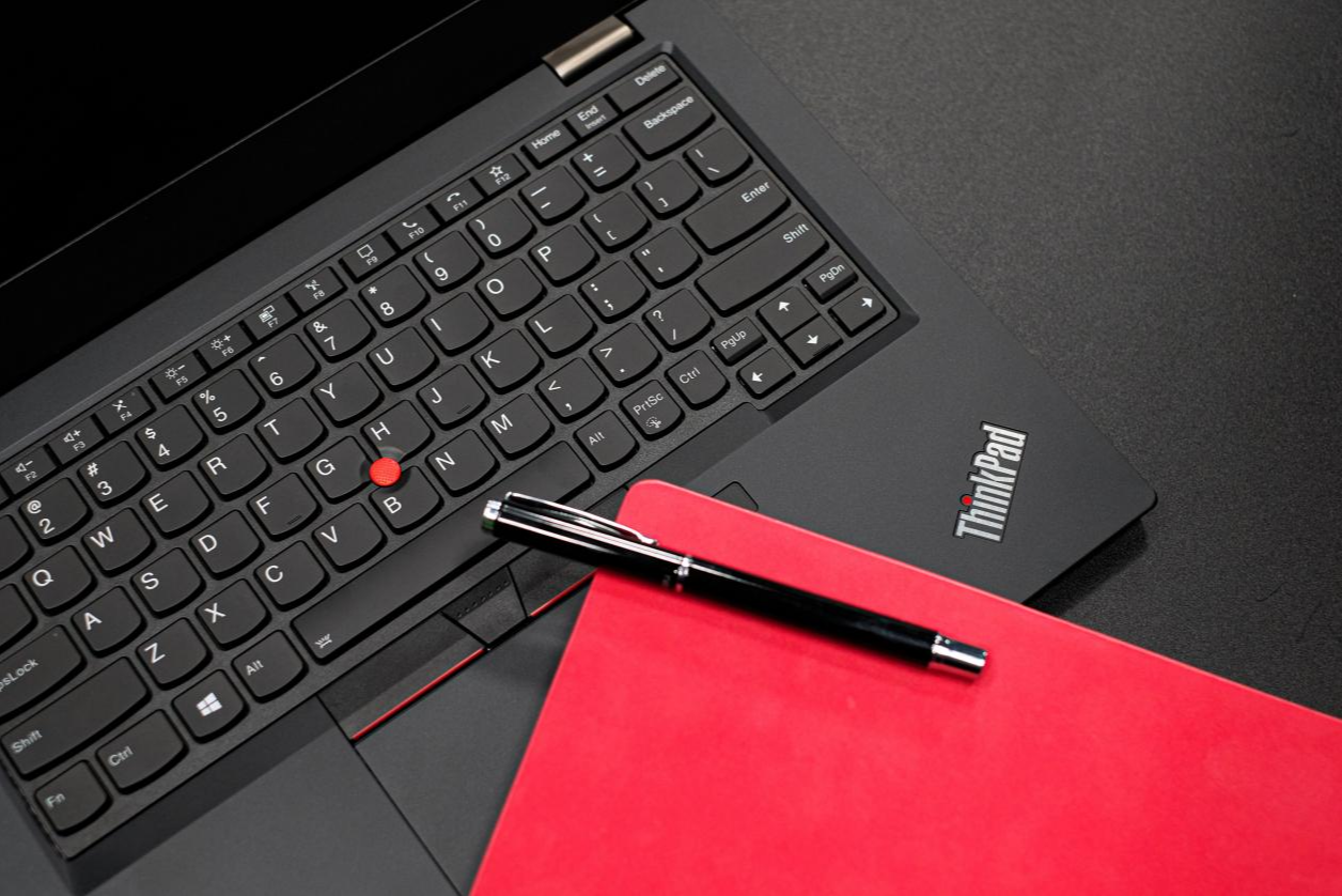 thinkpad s2 锐龙版笔记本怎么样？综合性能出众，年轻人的商务本非它莫属~的第3张示图