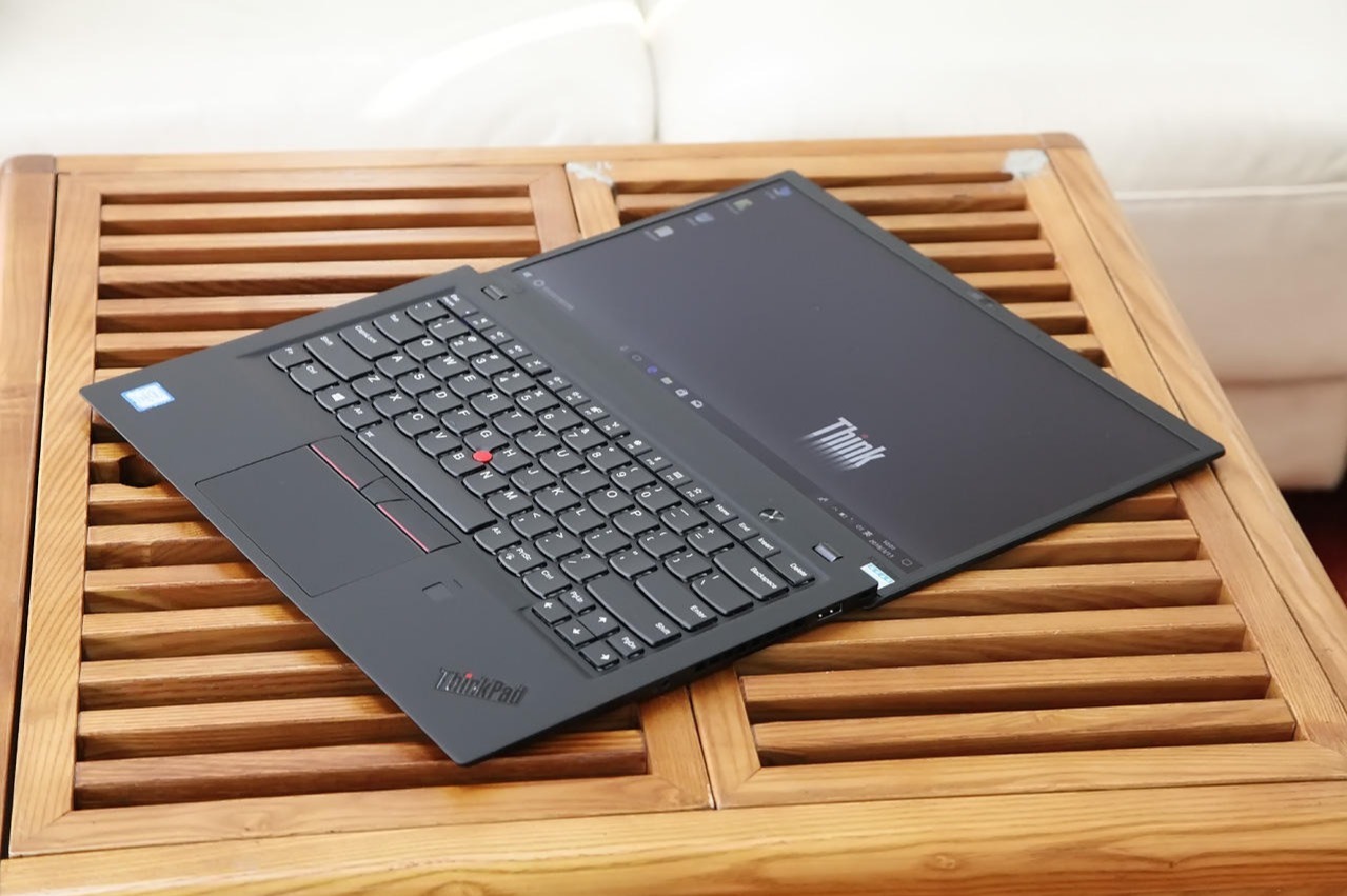 thinkpad x1 carbon轻薄笔记本怎么样？的第4张示图