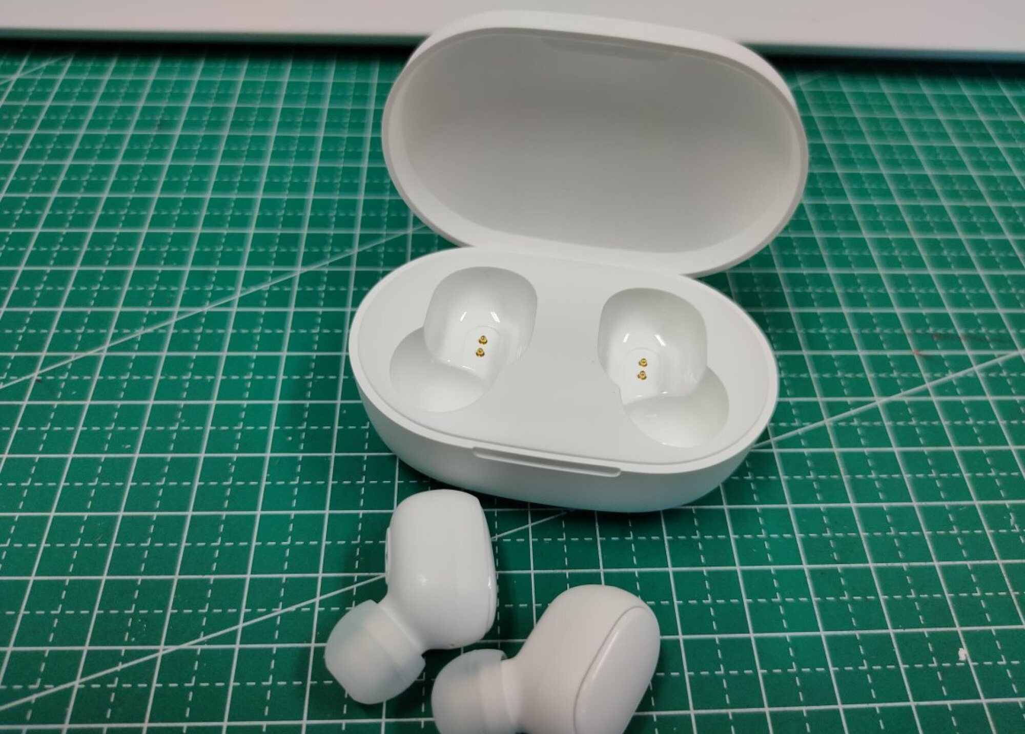 小米airdots 2真无线蓝牙耳机测评：随拿随用由你想听的第2张示图