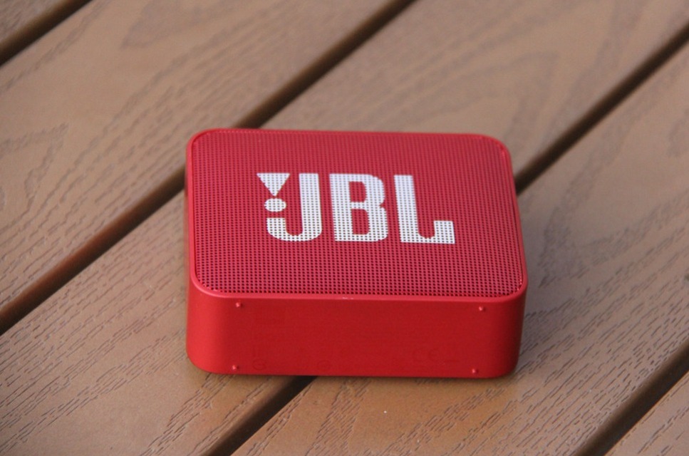 jbl go2迷你蓝牙音箱评测：外出旅行好伴侣的第3张示图