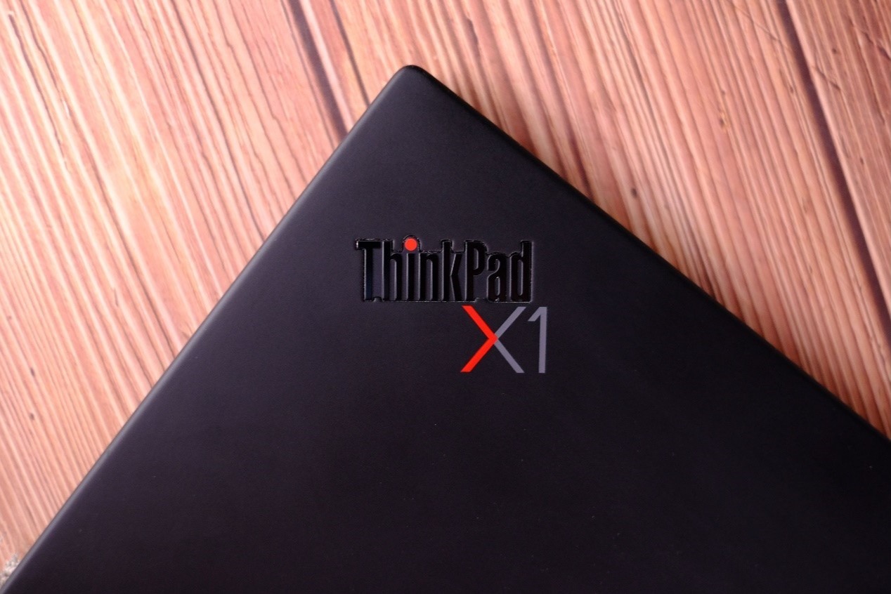 出差使用的笔记本哪款好？试试：907克重的thinkpad x1 nano笔记本怎么样？的第1张示图