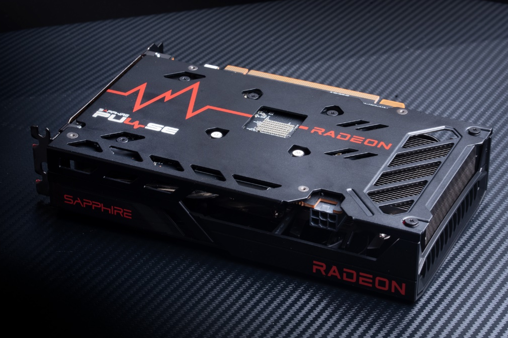 蓝宝石amd radeon rx6500 xt 4g 白金版oc游戏显卡怎么样？基础玩家不可错过的猛将~的第3张示图