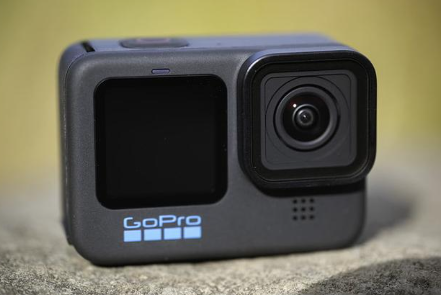 gopro自拍续航礼盒/运动相机评测：双液晶屏让拍摄不再盲目的第1张示图