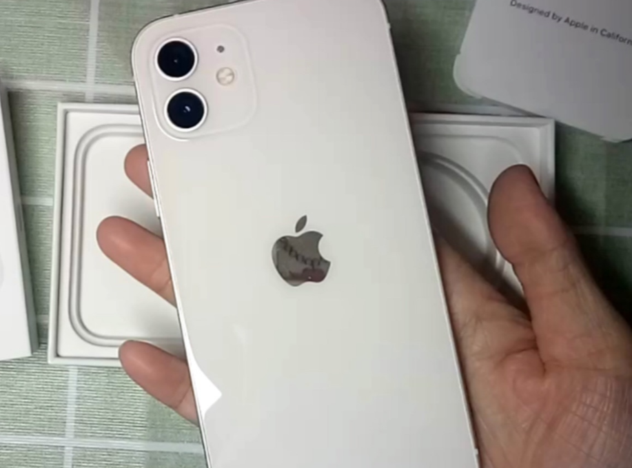 13都出了还有必要入手iphone 12吗？测评苹果iphone 12手机怎么样？的第4张示图