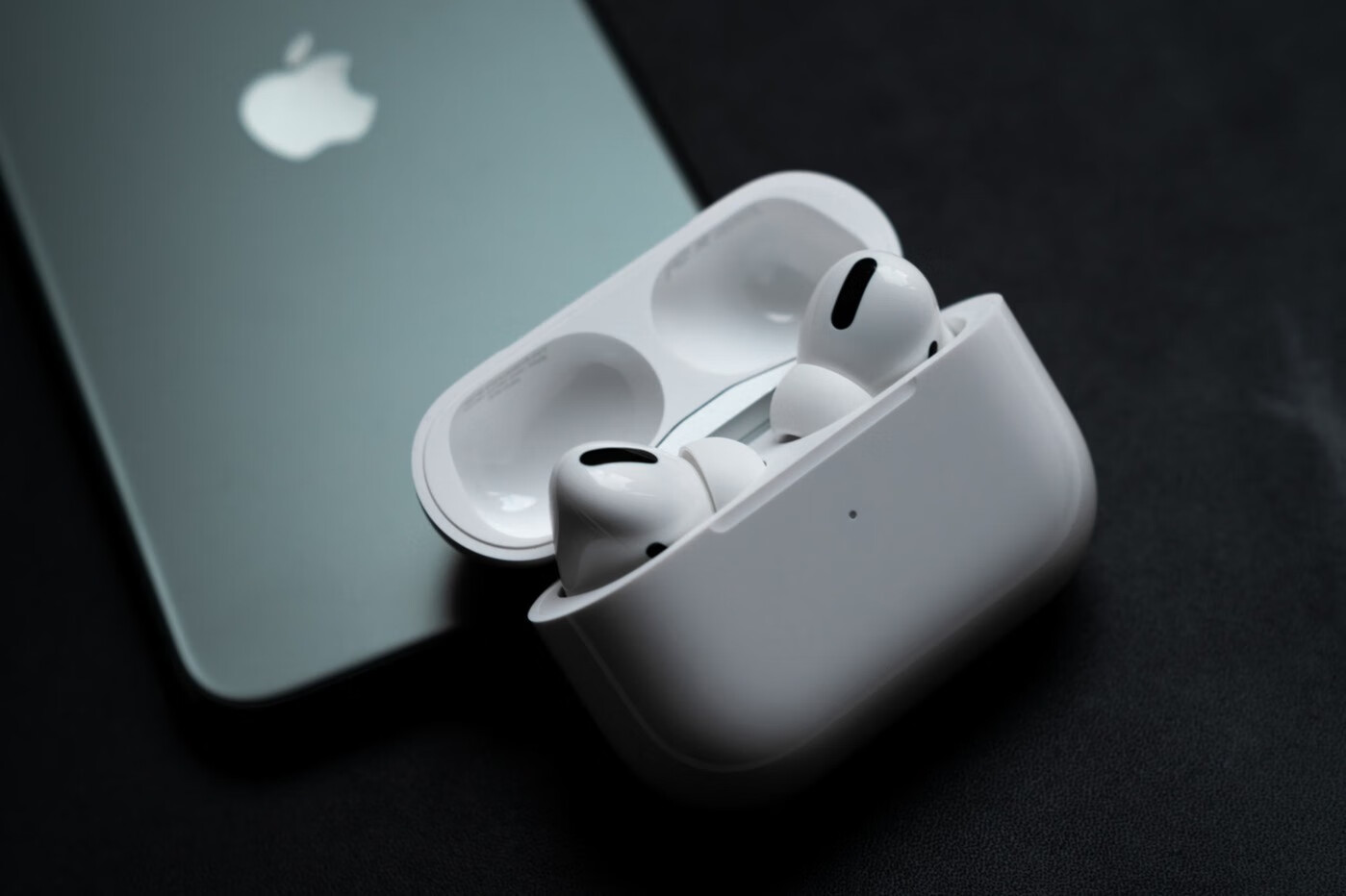 airpods pro耳机测评：降噪效果好，音质清晰透彻的第1张示图