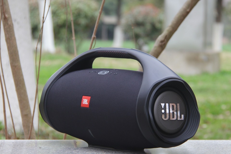 jbl boombox2蓝牙音箱评测：炸翻户外聚会现场的第1张示图