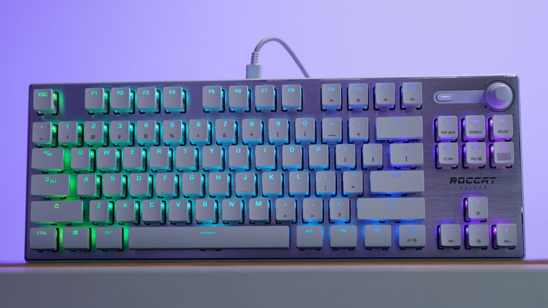 冰豹瓦肯tkl pro机械键盘评测：全新泰坦线性光轴极速响应的第1张示图