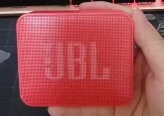 jbl go essentia蓝牙音箱测评：稳定的传送，随时可聆听的第1张示图