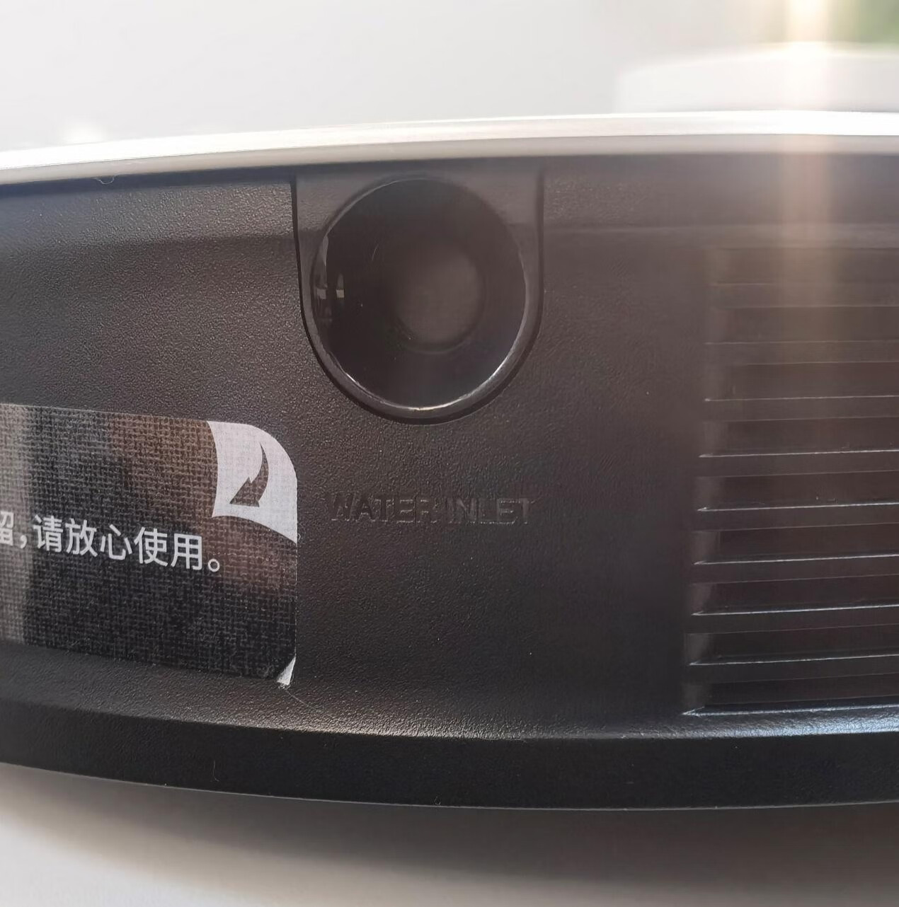 科沃斯x1 turbo扫地机器人开箱测评：全能基站分外省心，ai声控更便捷的第7张示图